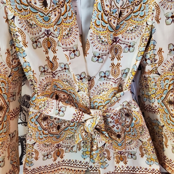 NWT ZARA BLAZER SIZE XS 7590 / 016 - Picture 4 of 5